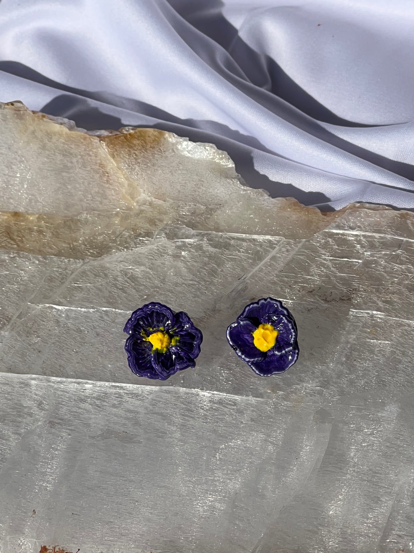 Itty bitty purple Pansy studs